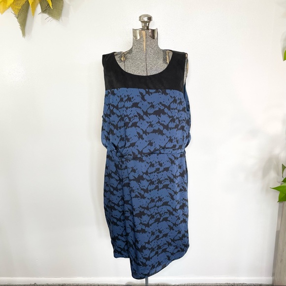 DKNYC Dresses & Skirts - DKNYC XL blue and black sleeveless double layered dress